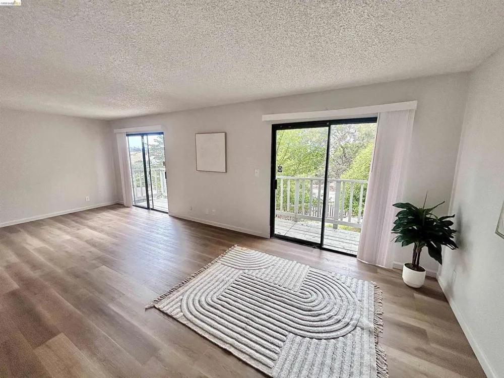 9 Quail Hill Ln Richmond, CA 94803
