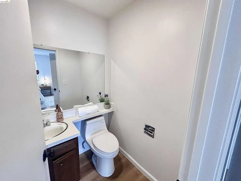 9 Quail Hill Ln Richmond, CA 94803