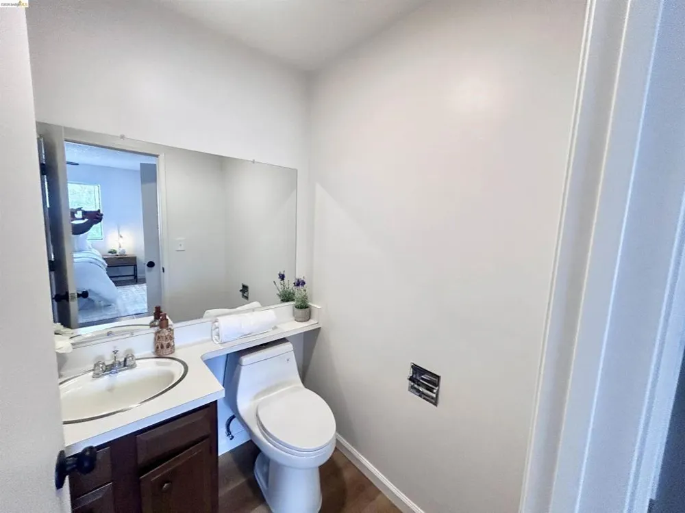 9 Quail Hill Ln Richmond, CA 94803