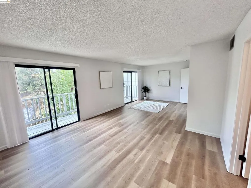 9 Quail Hill Ln Richmond, CA 94803