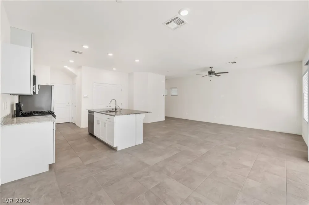 10963 Cheshire Woods Avenue Las Vegas, NV 89166