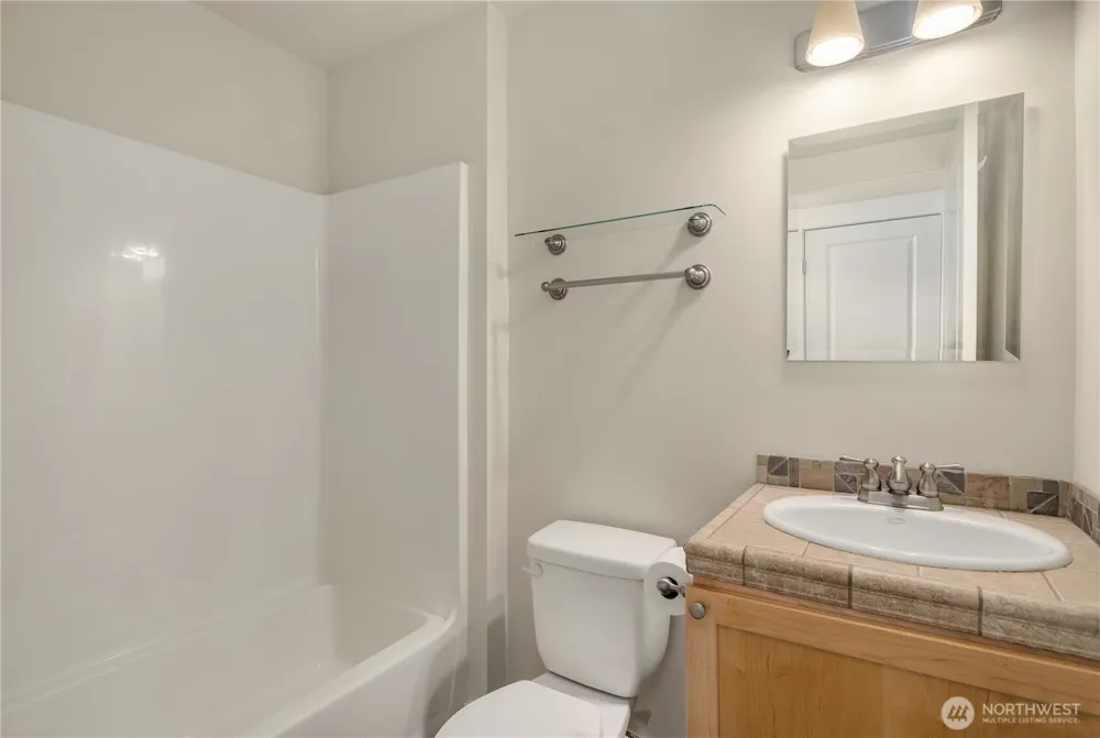 737 S Homer Street #B Seattle, WA 98108