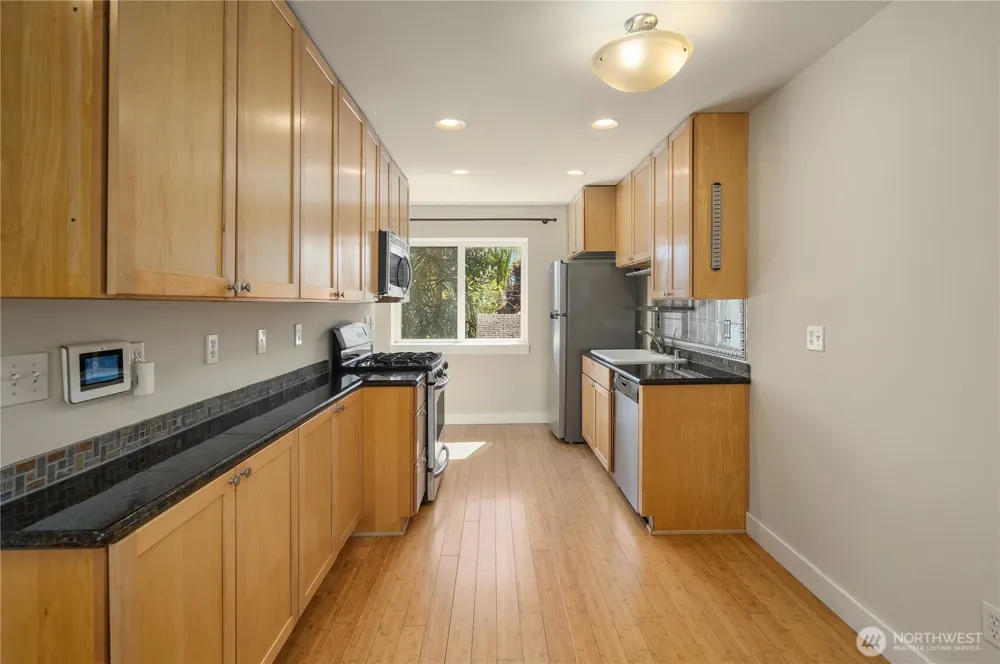 737 S Homer Street #B Seattle, WA 98108