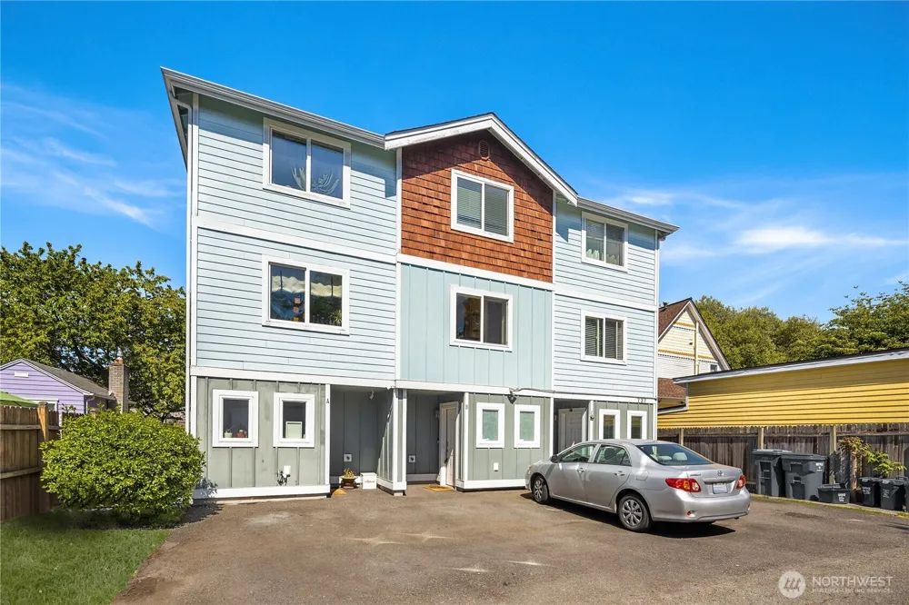737 S Homer Street #B Seattle, WA 98108