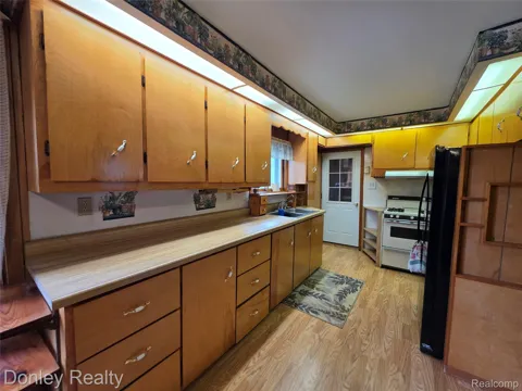 1611 Van Dyke Road