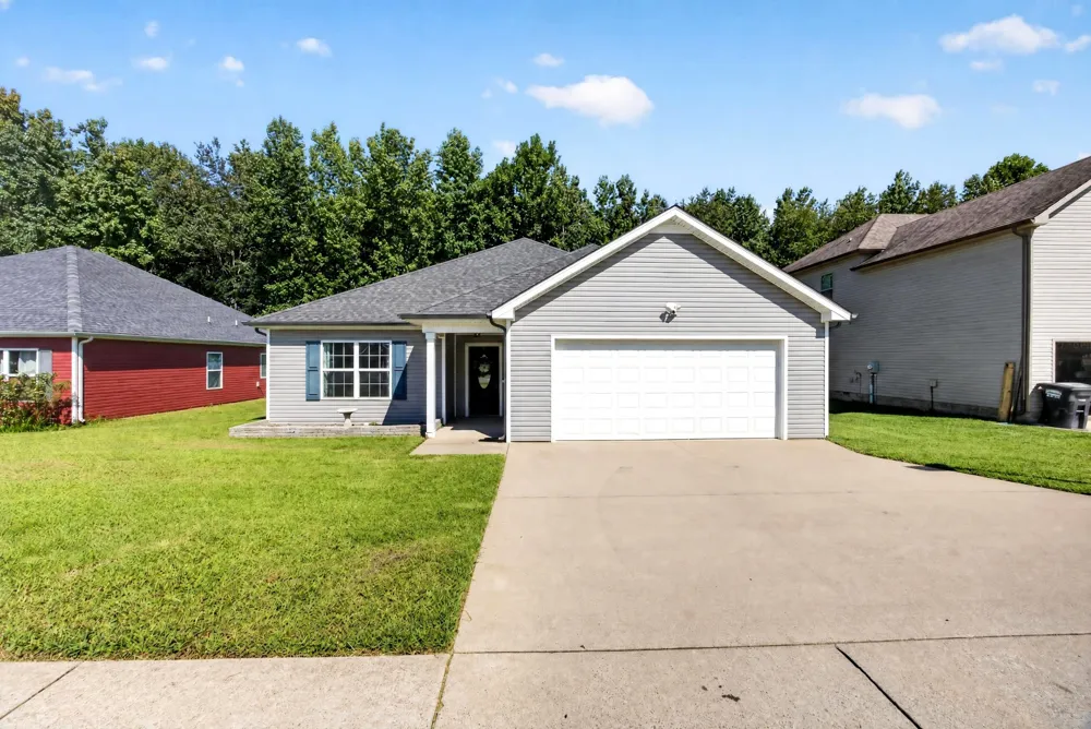 1388 Freedom Dr Clarksville, TN 37042