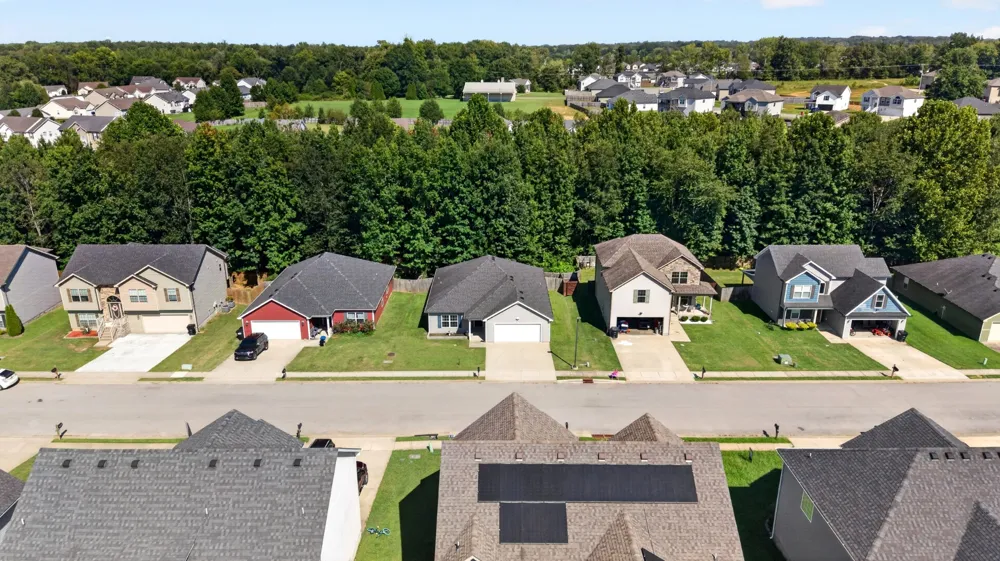 1388 Freedom Dr Clarksville, TN 37042