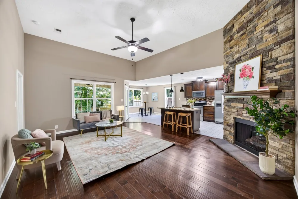 1388 Freedom Dr Clarksville, TN 37042