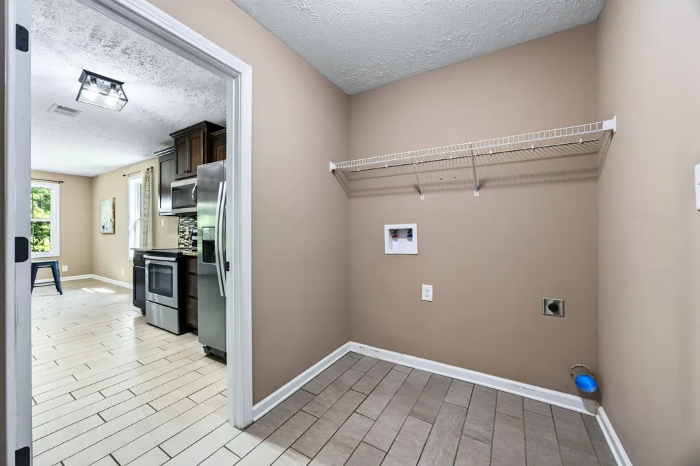 1388 Freedom Dr Clarksville, TN 37042