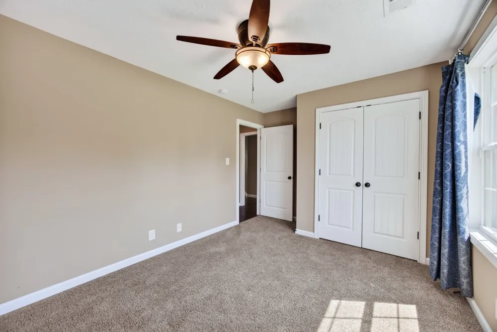 1388 Freedom Dr Clarksville, TN 37042