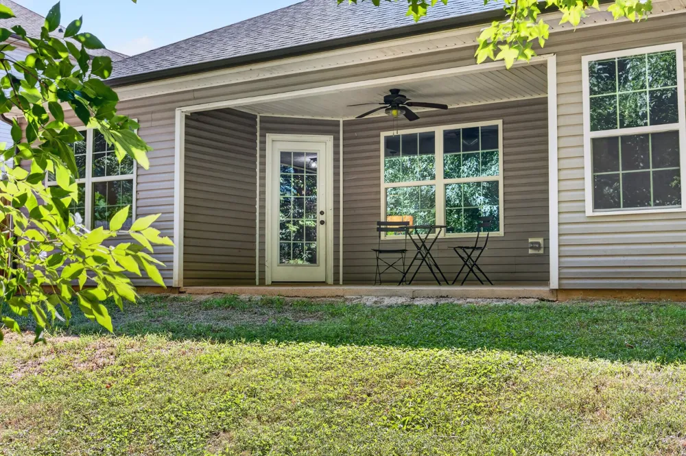 1388 Freedom Dr Clarksville, TN 37042