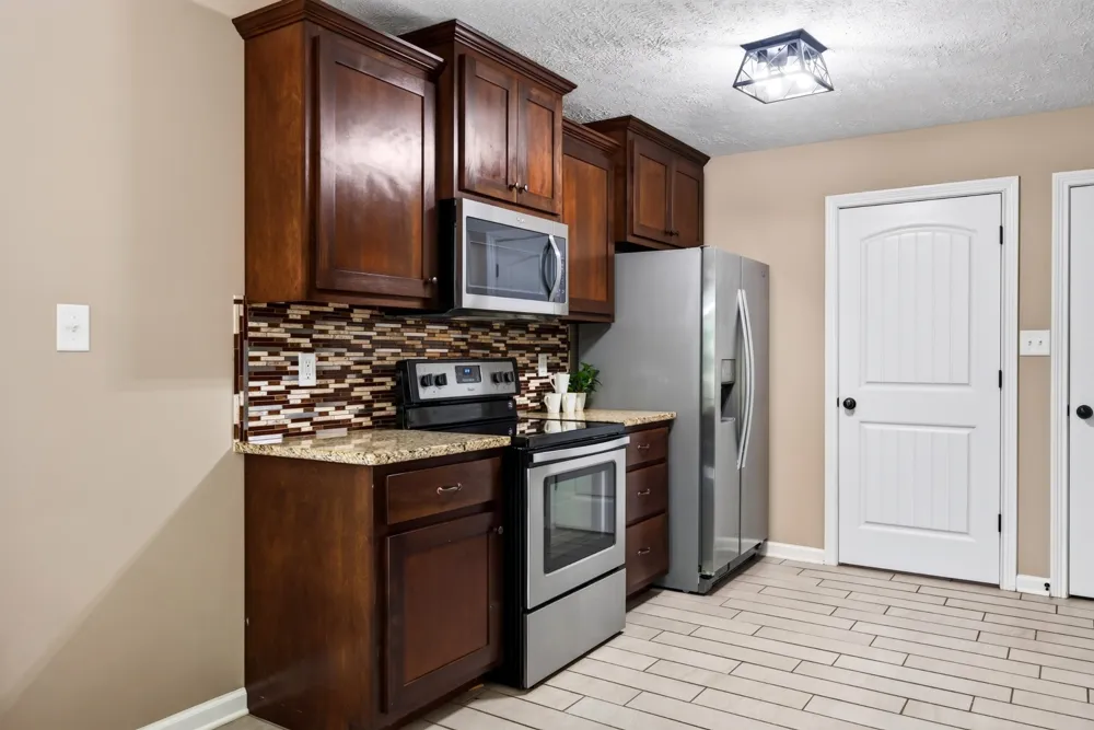 1388 Freedom Dr Clarksville, TN 37042