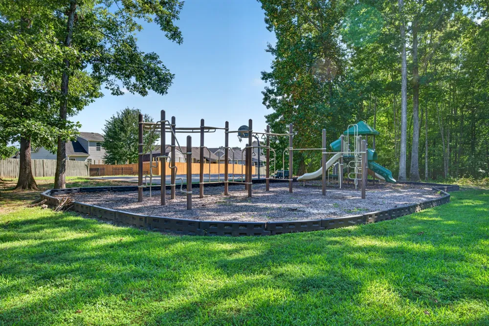 1388 Freedom Dr Clarksville, TN 37042