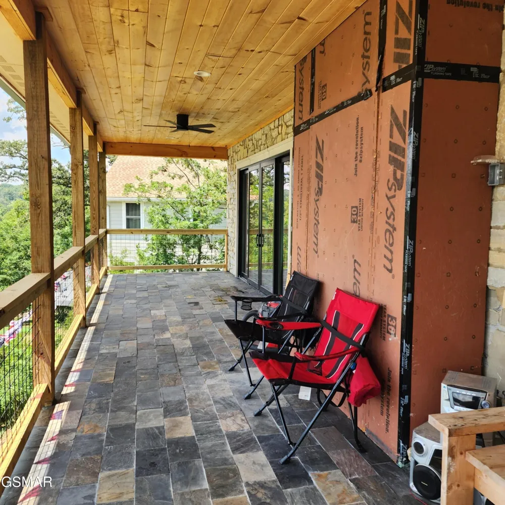 799 Penelope Lane Sevierville, TN 37876