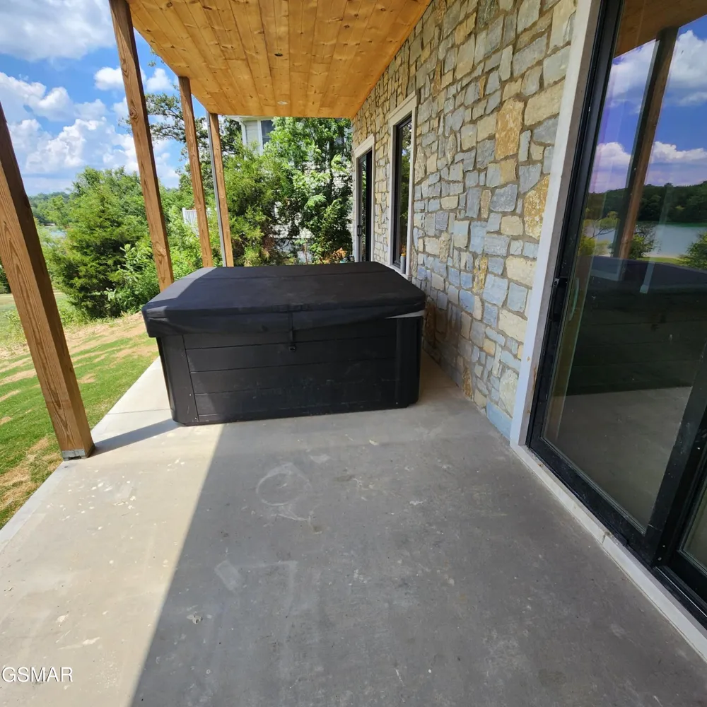 799 Penelope Lane Sevierville, TN 37876