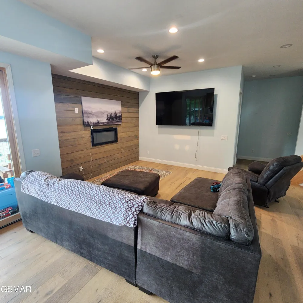 799 Penelope Lane Sevierville, TN 37876