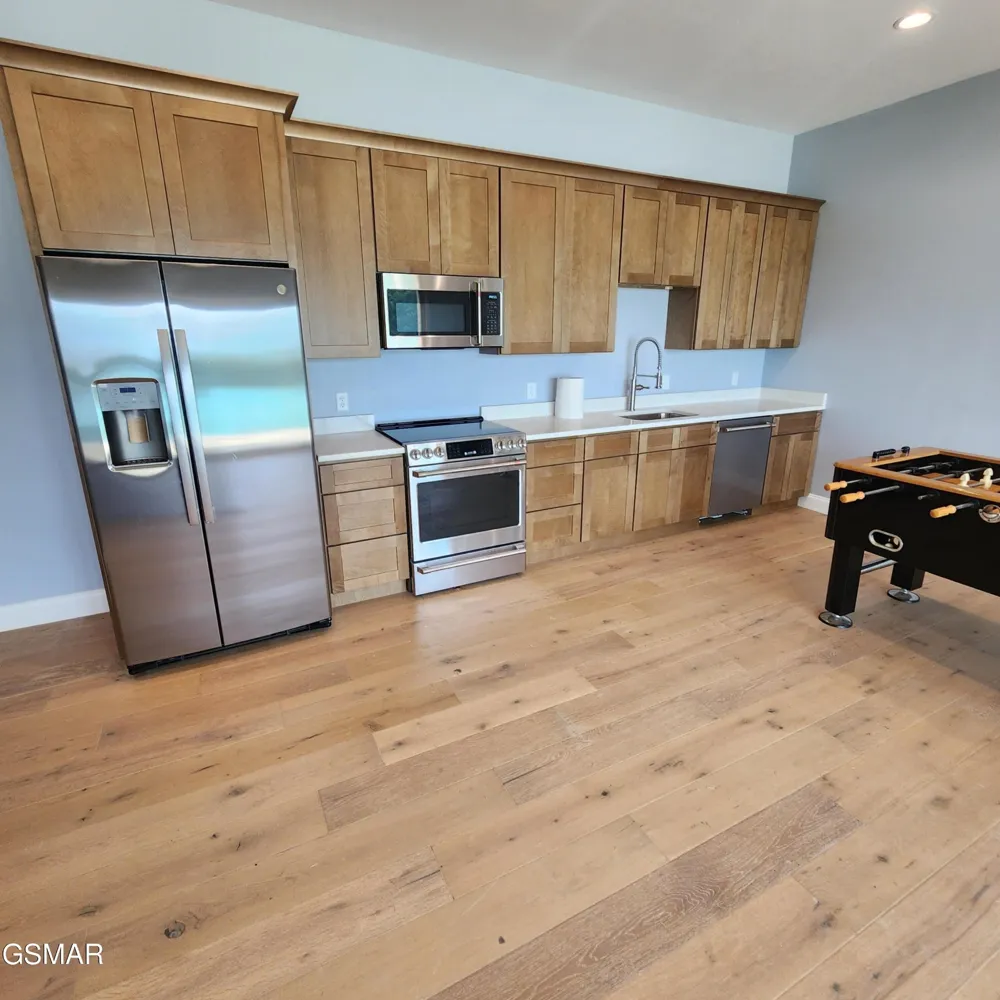 799 Penelope Lane Sevierville, TN 37876