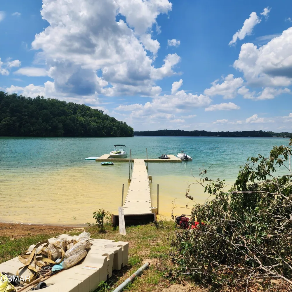 799 Penelope Lane Sevierville, TN 37876