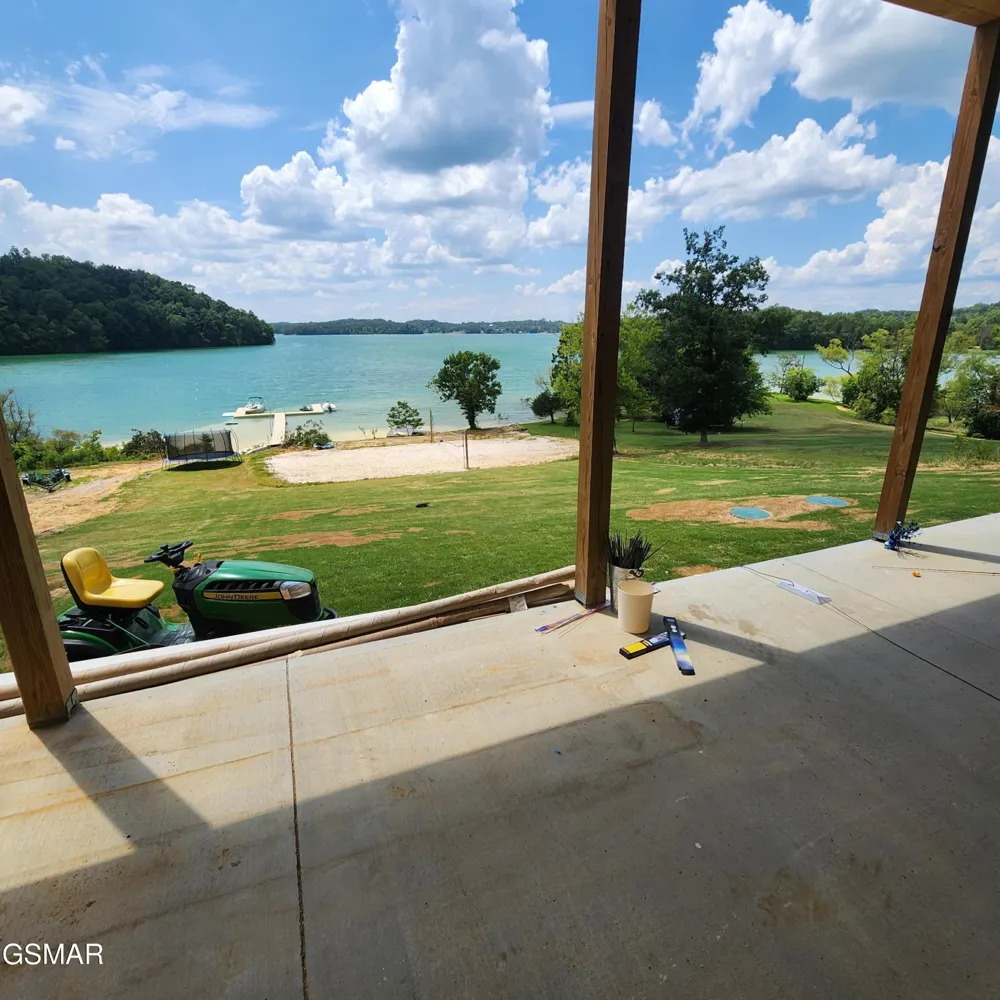 799 Penelope Lane Sevierville, TN 37876