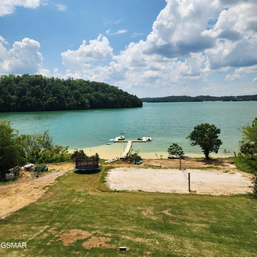 799 Penelope Lane Sevierville, TN 37876