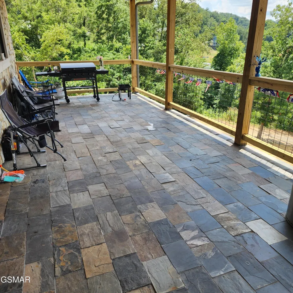799 Penelope Lane Sevierville, TN 37876