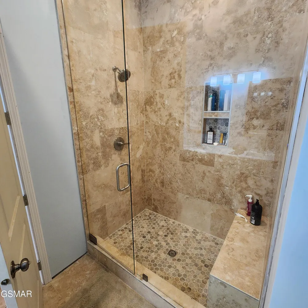 799 Penelope Lane Sevierville, TN 37876