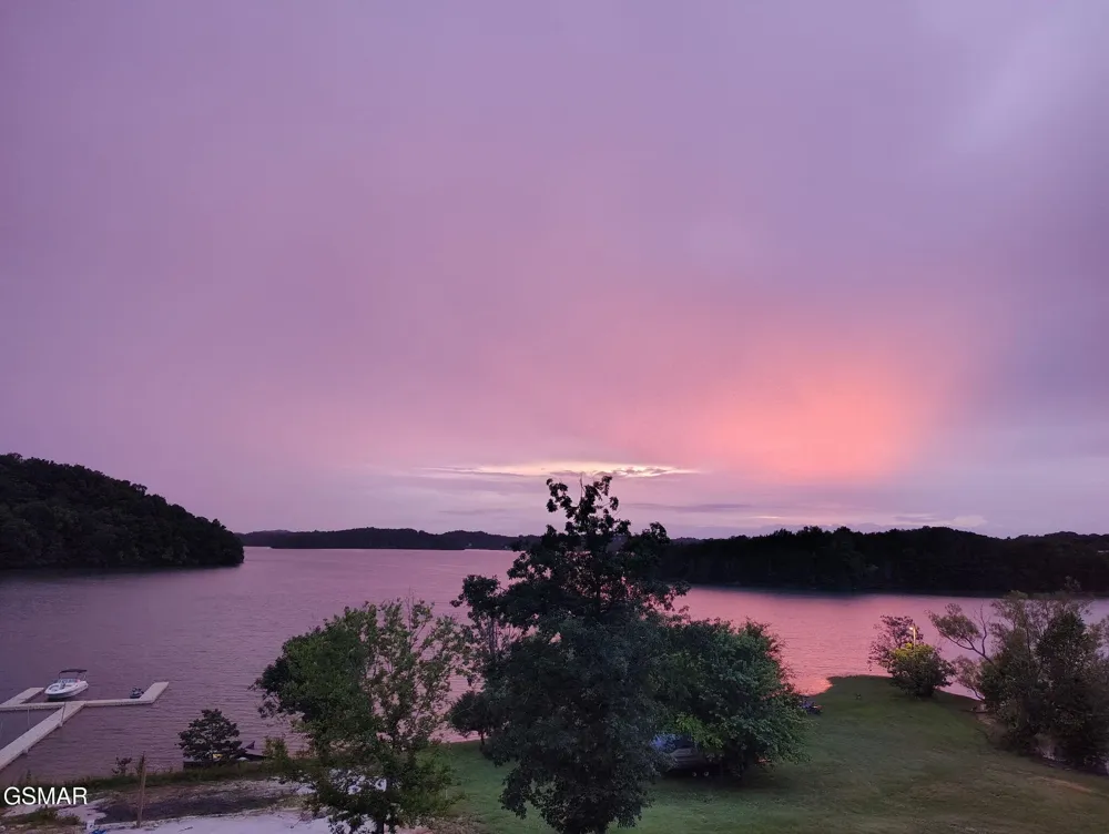 799 Penelope Lane Sevierville, TN 37876