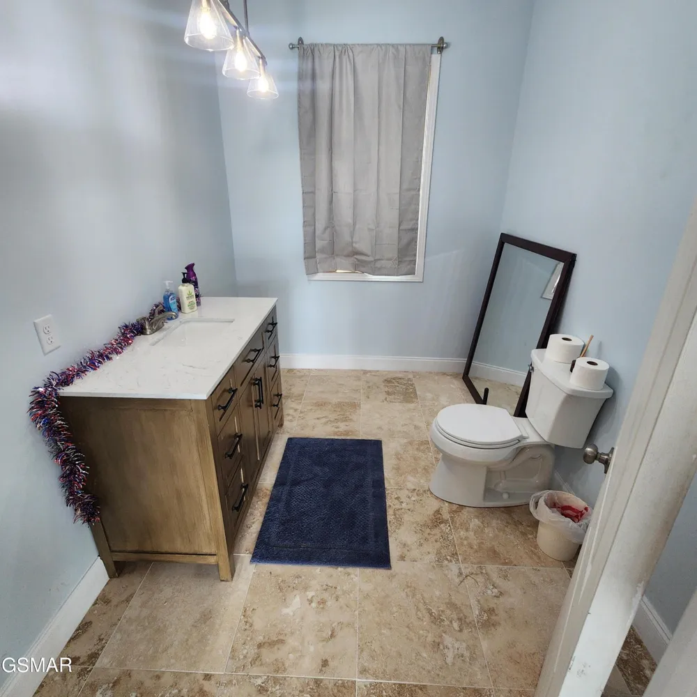 799 Penelope Lane Sevierville, TN 37876