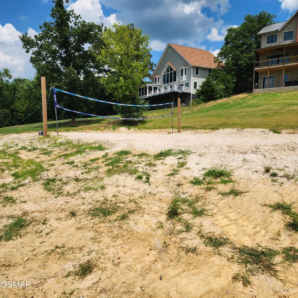 799 Penelope Lane Sevierville, TN 37876