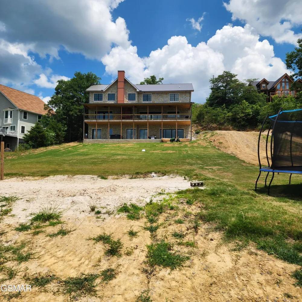 799 Penelope Lane Sevierville, TN 37876