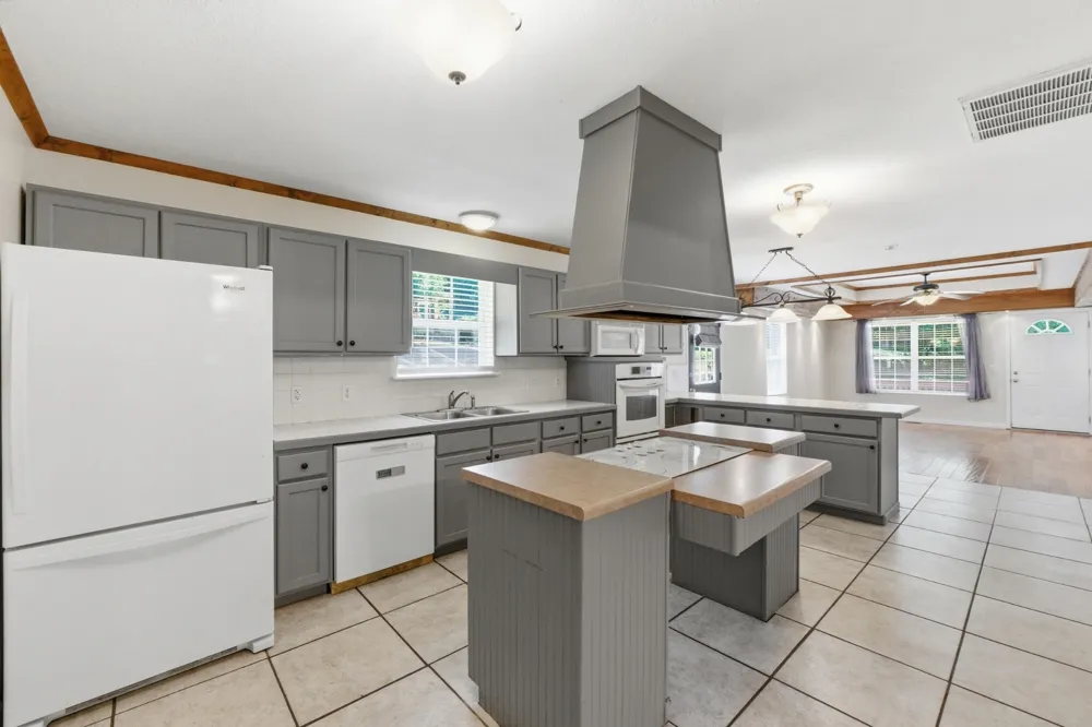 617 Bradley Avenue La Fayette, GA 30728