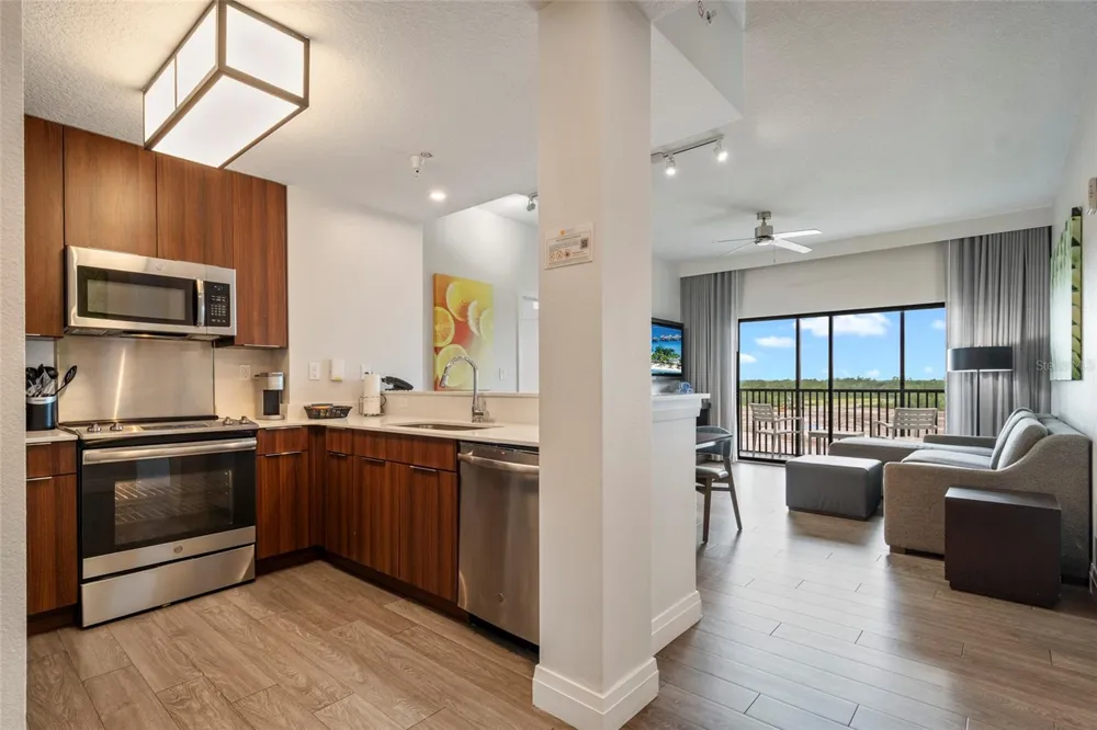 14501 GROVE RESORT AVENUE #2542 Winter Garden, FL 34787
