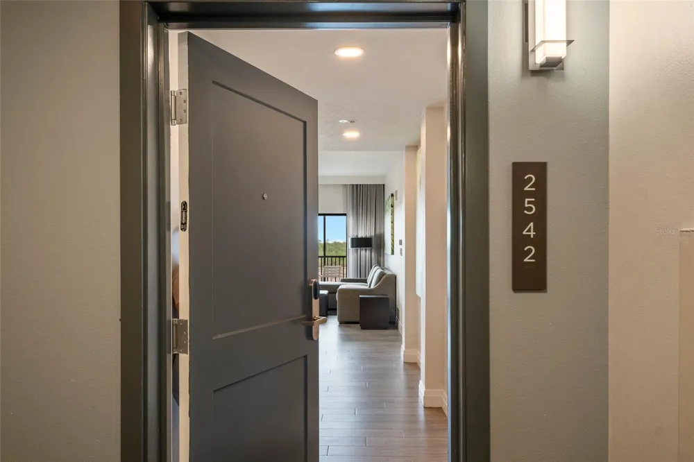 14501 GROVE RESORT AVENUE #2542 Winter Garden, FL 34787