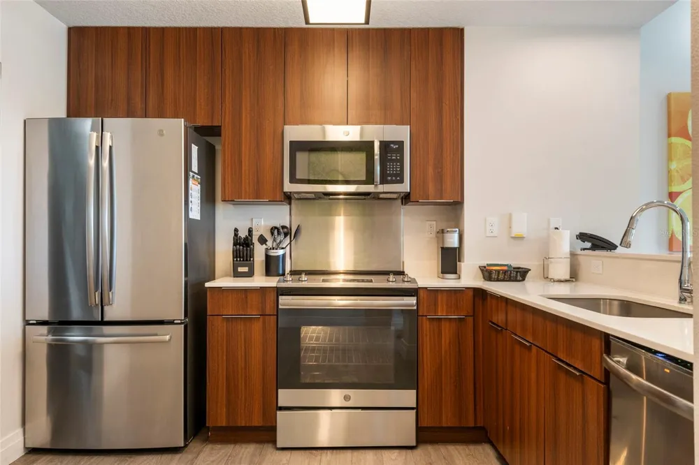 14501 GROVE RESORT AVENUE #2542 Winter Garden, FL 34787