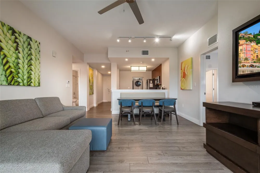 14501 GROVE RESORT AVENUE #2542 Winter Garden, FL 34787
