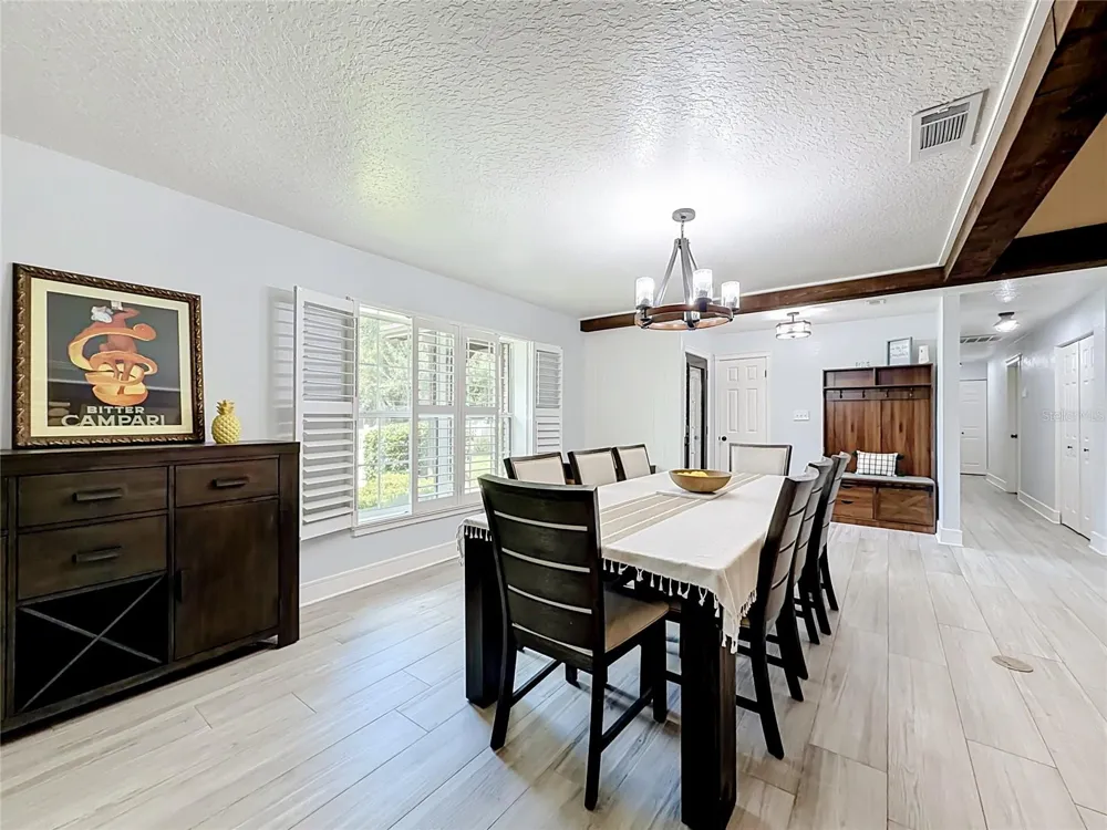 4627 CANARY STREET Orlando, FL 32812
