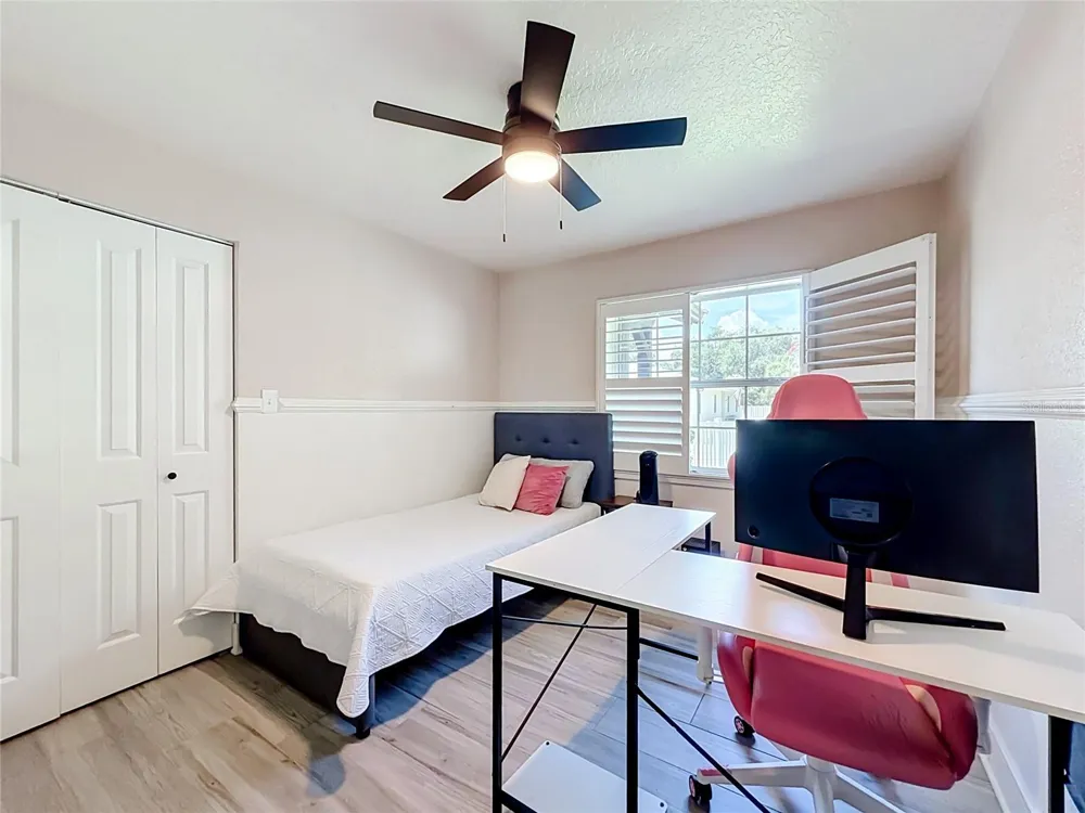 4627 CANARY STREET Orlando, FL 32812