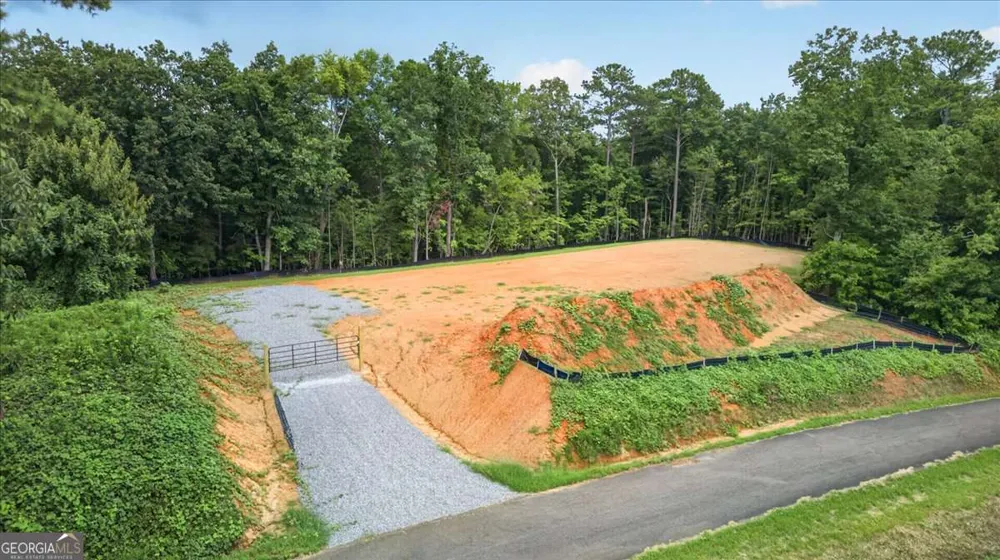 1395 Cowart Mountain RD Jasper, GA 30143