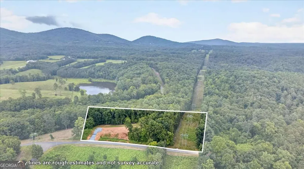 1395 Cowart Mountain RD Jasper, GA 30143
