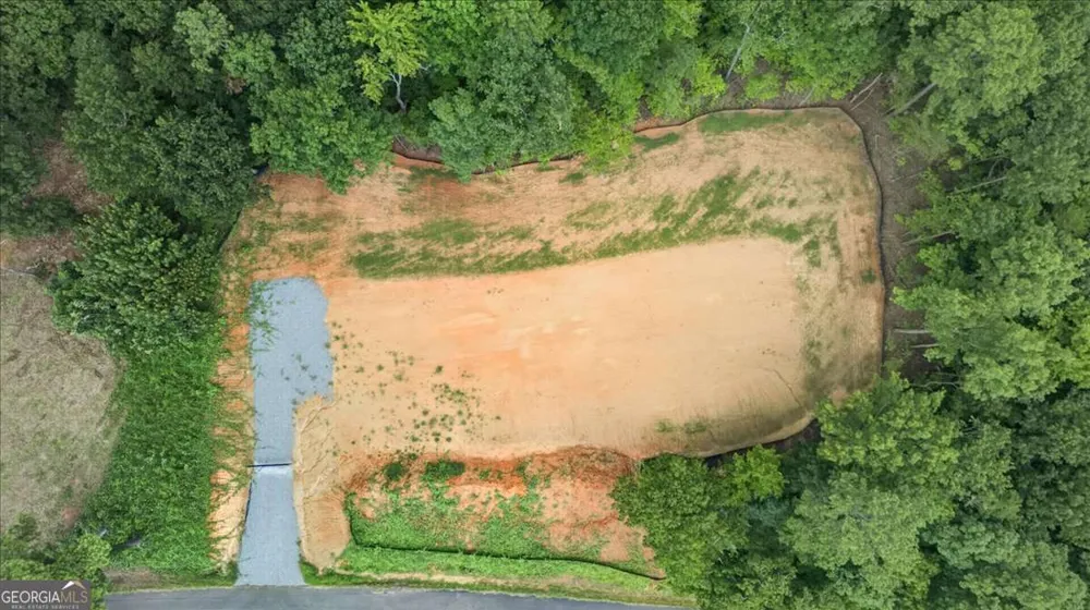 1395 Cowart Mountain RD Jasper, GA 30143
