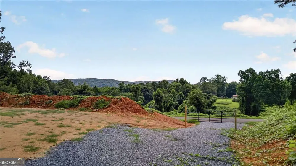 1395 Cowart Mountain RD Jasper, GA 30143