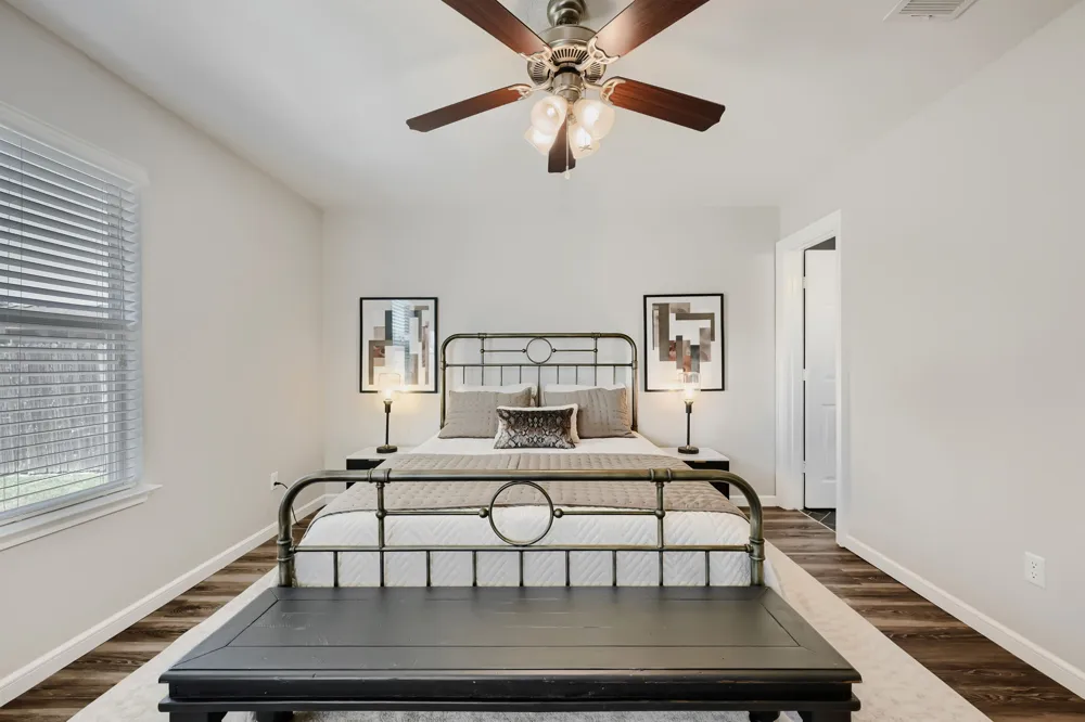 137 Pine Arbol Buda, TX 78610