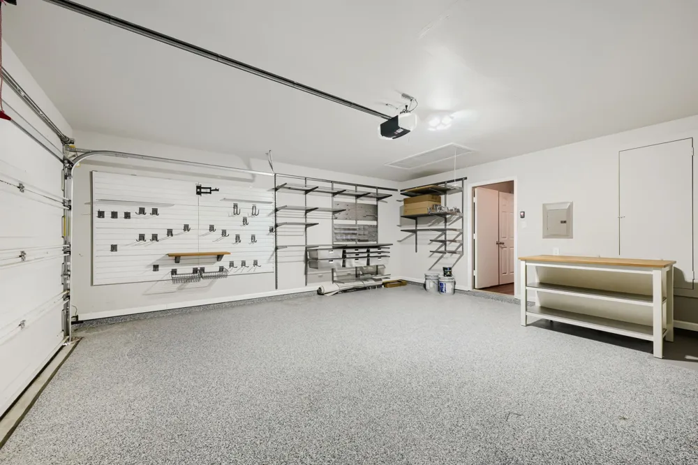 137 Pine Arbol Buda, TX 78610
