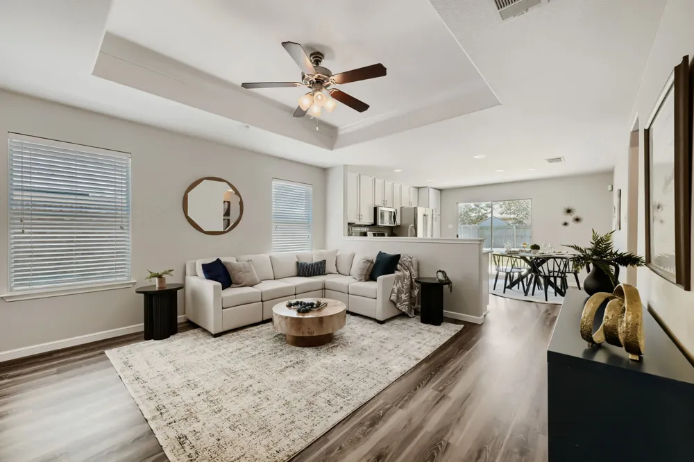 137 Pine Arbol Buda, TX 78610