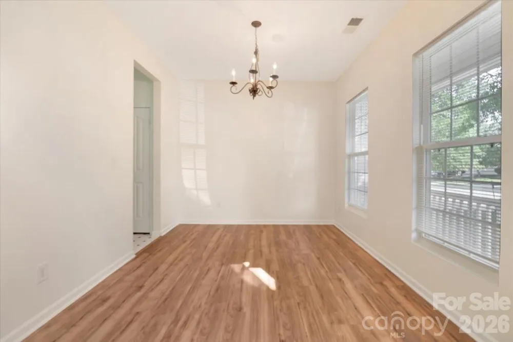 423 Mountain Quail Drive Charlotte, NC 28216