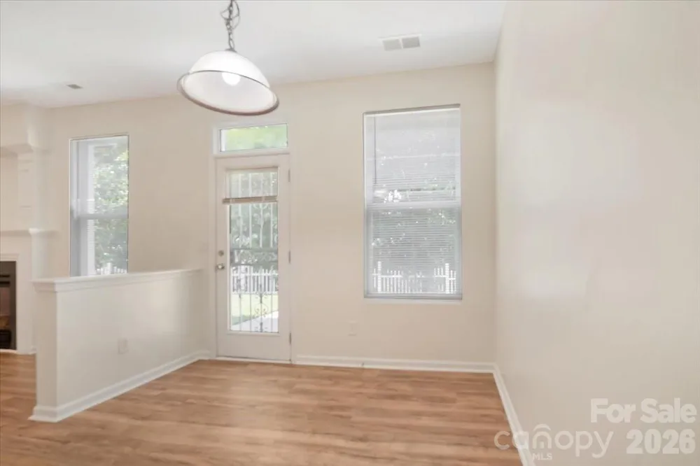 423 Mountain Quail Drive Charlotte, NC 28216