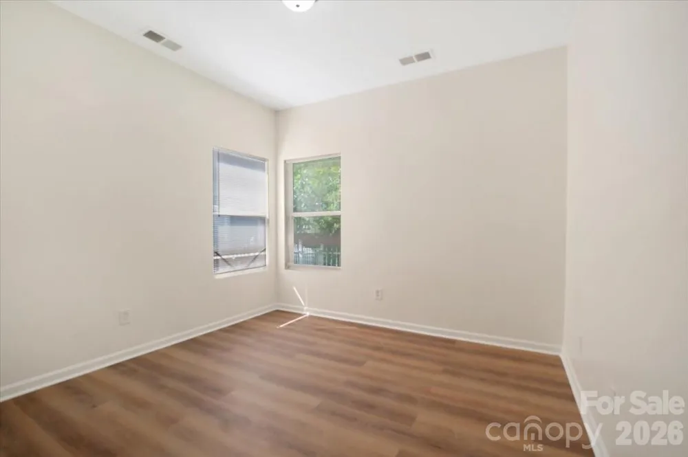 423 Mountain Quail Drive Charlotte, NC 28216