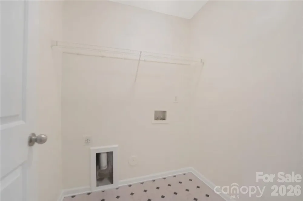 423 Mountain Quail Drive Charlotte, NC 28216