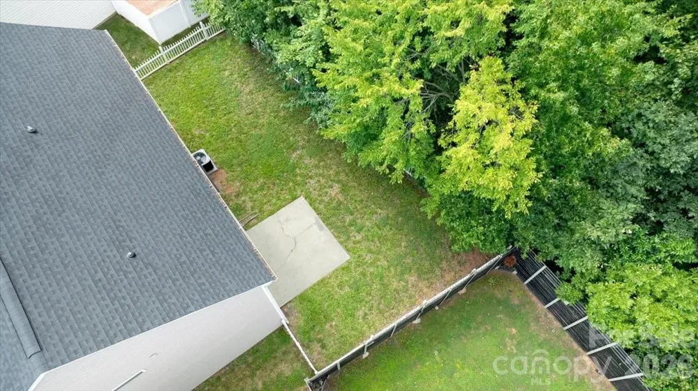 423 Mountain Quail Drive Charlotte, NC 28216