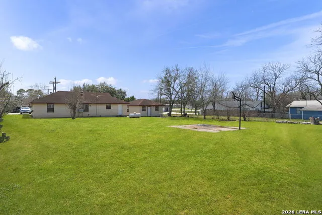 105 East St Stockdale, TX 78160